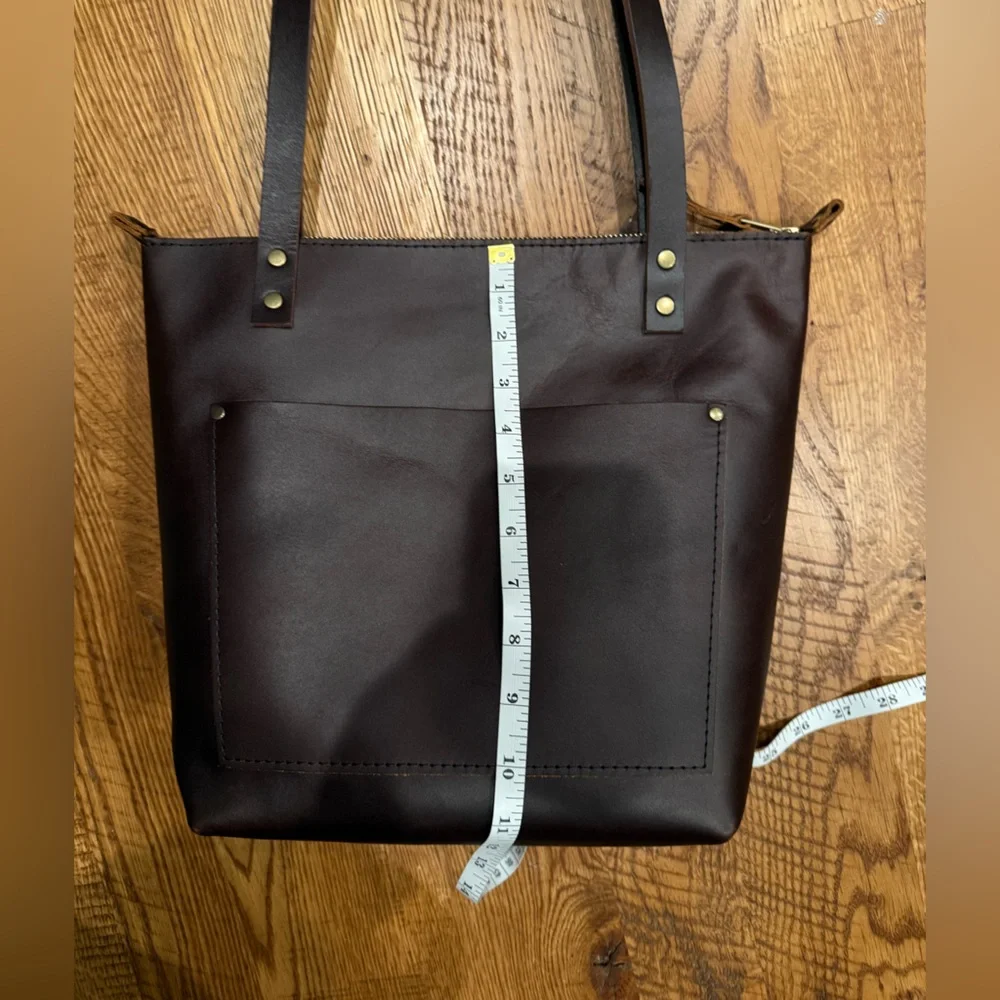 Portland leather small zip Elegant Brown Leather Tote Bag - Picture 11 of 11